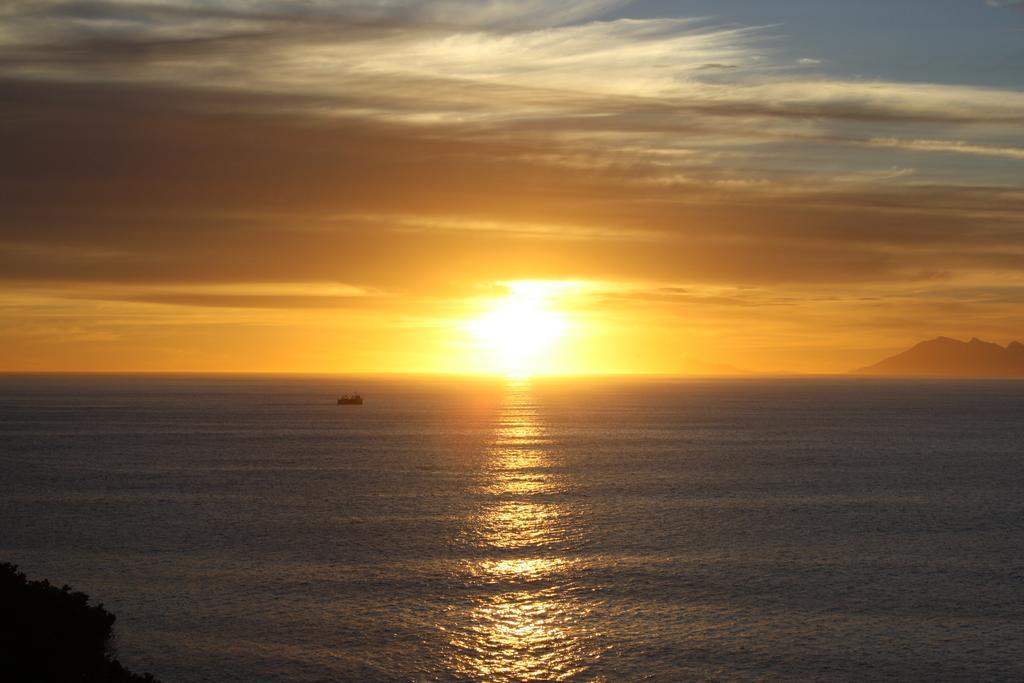 شقة Sunset View At Whale Cove غانسباي المظهر الخارجي الصورة